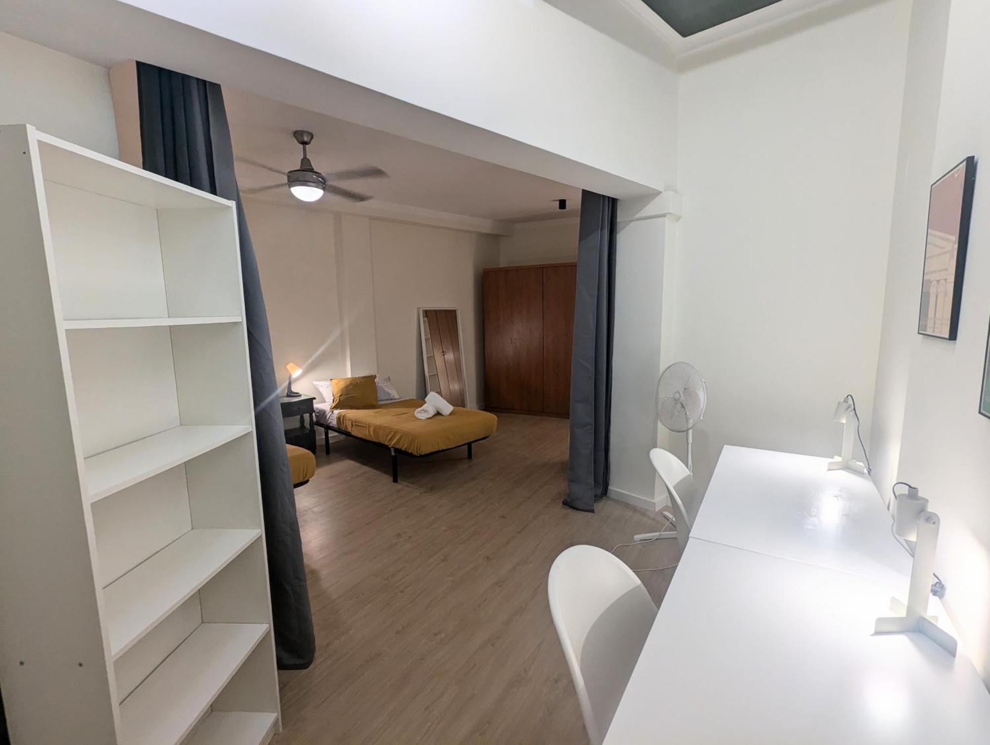 Gracia Parkside Flat - Only For Of Than 32 Nights