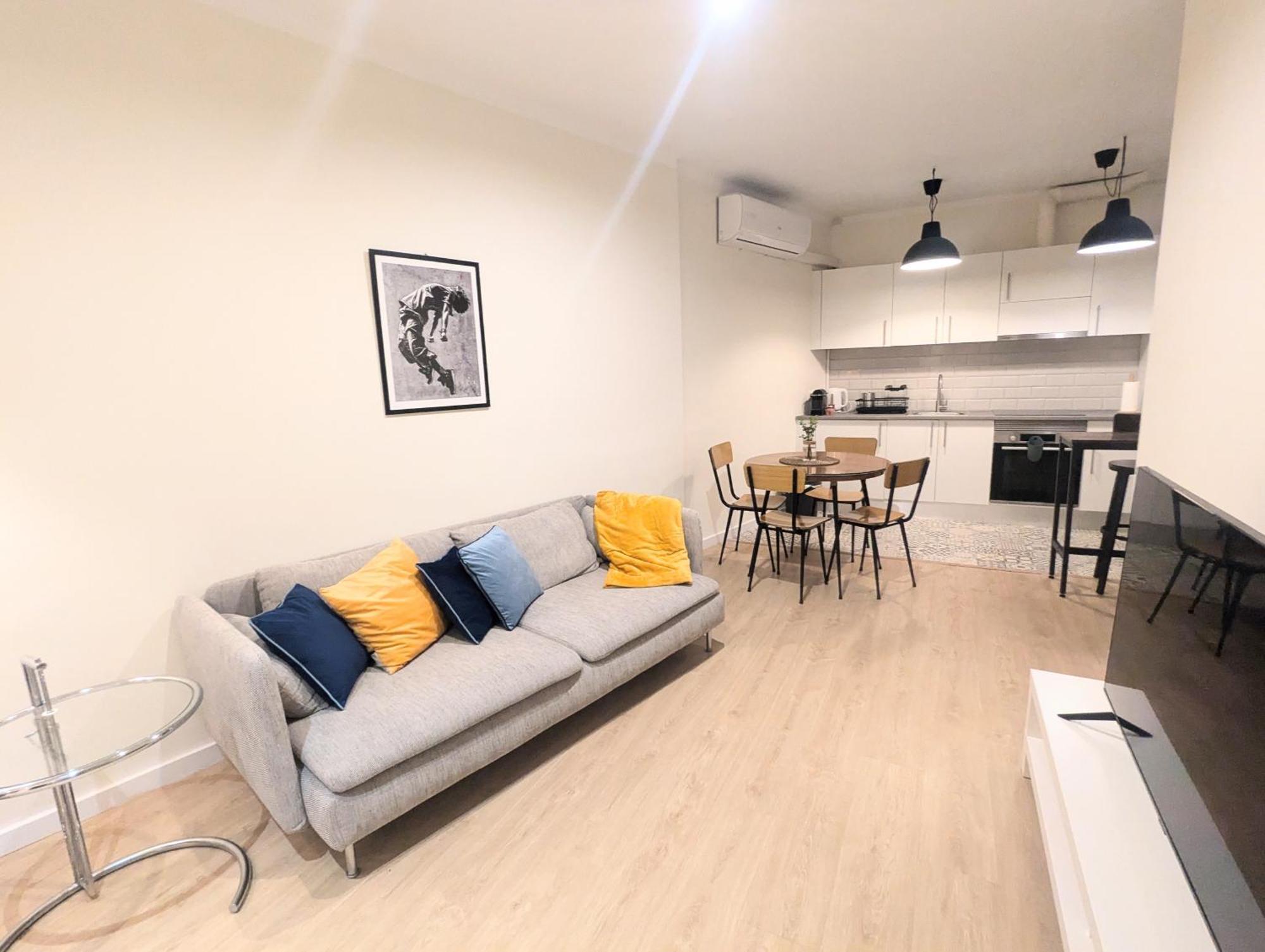 Gracia Parkside Flat - Only For Of Than 32 Nights *